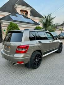 A picture of KinzzyAuto s LTD