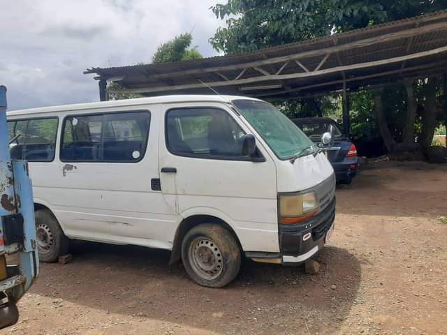 used toyota hiace