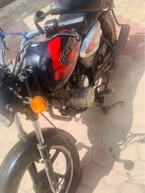 A picture of Boxer 125