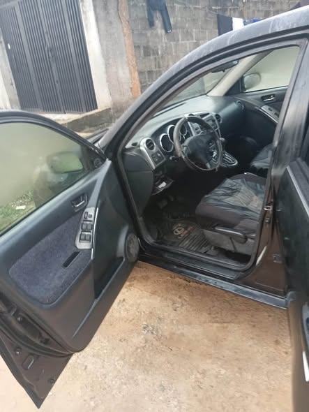 A picture of Toyota matrix
