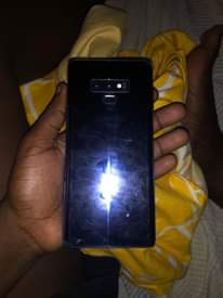 A picture of Samsung note 9