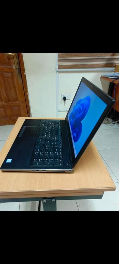 dell laptop