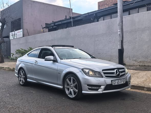 mercedes benz c180