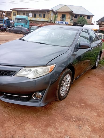 A picture of TOYOTA CAMRY SE 2014 MODEL ACCIDENT FREE 2026 ON CUSTOM