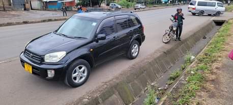 A picture of Toyota rav4 iko arisha bei 9.5