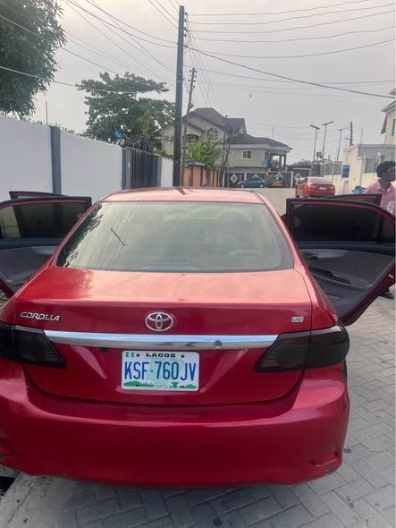 A picture of Toyota Corolla 2013