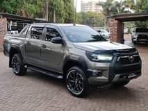 used toyota hilux