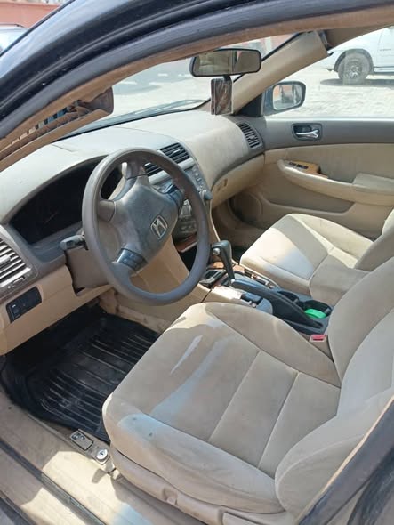 A picture of Honda e o d