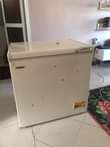 A picture of MEZA NA VITI VYAKE PAMOJA NA FRIZA