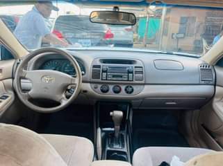 A picture of 2006 Toyota Camry