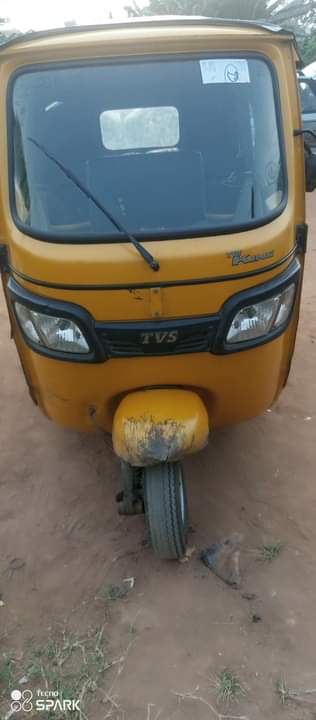 A picture of TVS tricycle