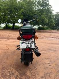 A picture of Nauza piki piki