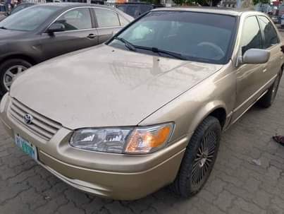 A picture of Camry Pencil Light