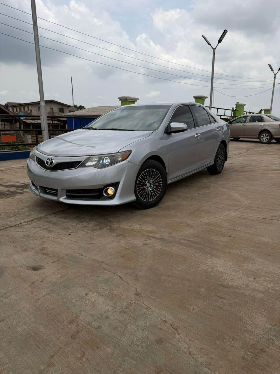 A picture of TOYOTA CAMRY SPIDER 2013 FOR SELL 10 5M TOKS STANDARD