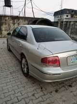 A picture of Hyundai sonata 2004 Ac Gear Knocked engine Complete first body