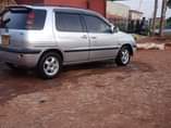 A picture of Toyota raum