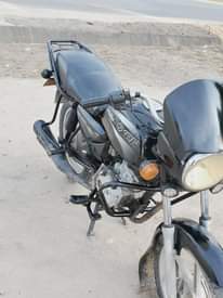 A picture of Hii HAPA BOXER 150 Mbichiii iposokoni kwabei nafuu sana Laki