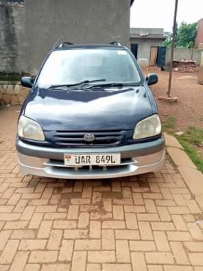 used toyota raum