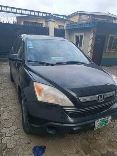 A picture of 2008 Nigeria used Honda CRV Condition Engine gear and AC