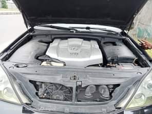 A picture of FIRST BODY LEXUS GX470 2004 model Engine super SHARP GEAR