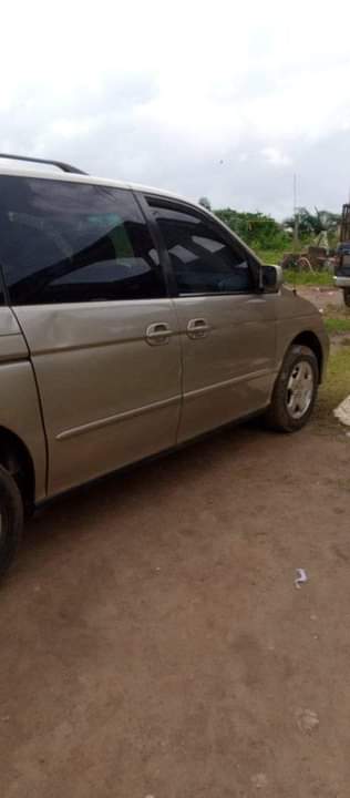 A picture of 2001 Honda Odessey