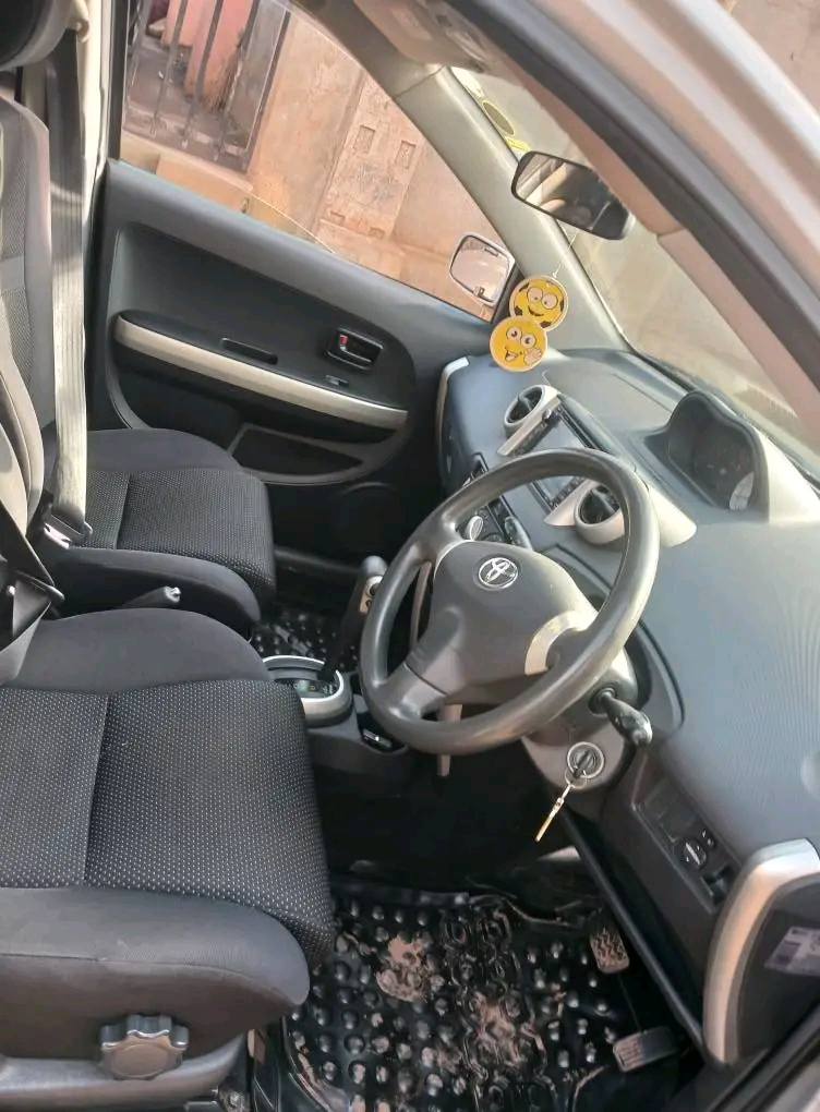 A picture of IST 18.5M CALL 0701488581 WHAT S APP 0776417404