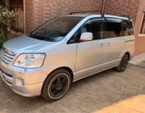 used toyota noah