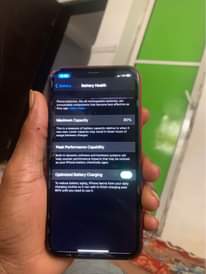 A picture of Iphone 11