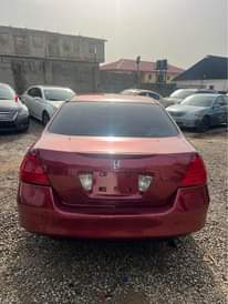 A picture of Honda accord 07