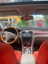 A picture of Neat Lexus ES330 Engine Gear Ac Interior and exterior Everything