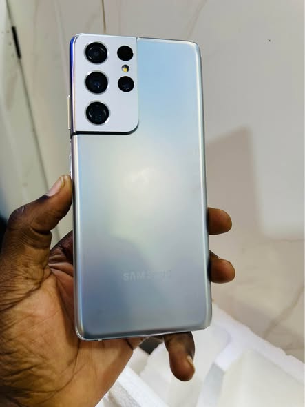 A picture of SAMSUNG S21 ULTRA 5G