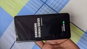 A picture of Samsung s10 5G 256gb ram 8gb Price 375 000