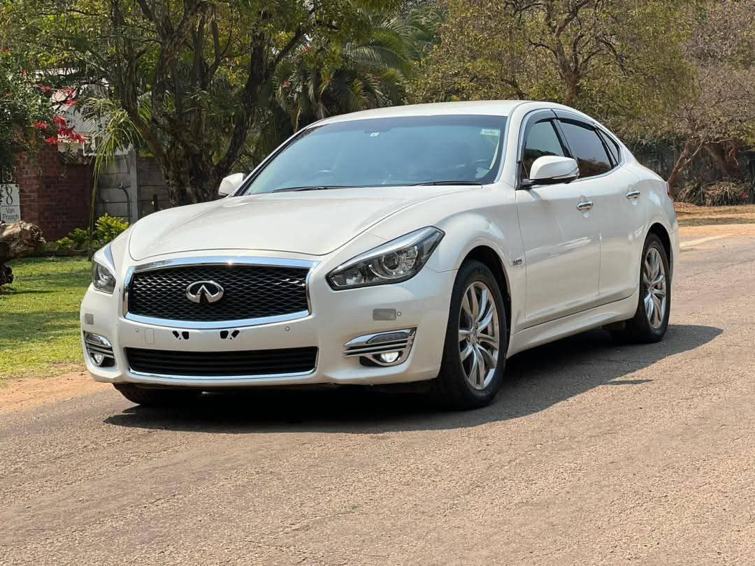 classifieds/cars nissan