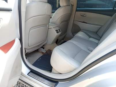 A picture of 2009 010 ES350