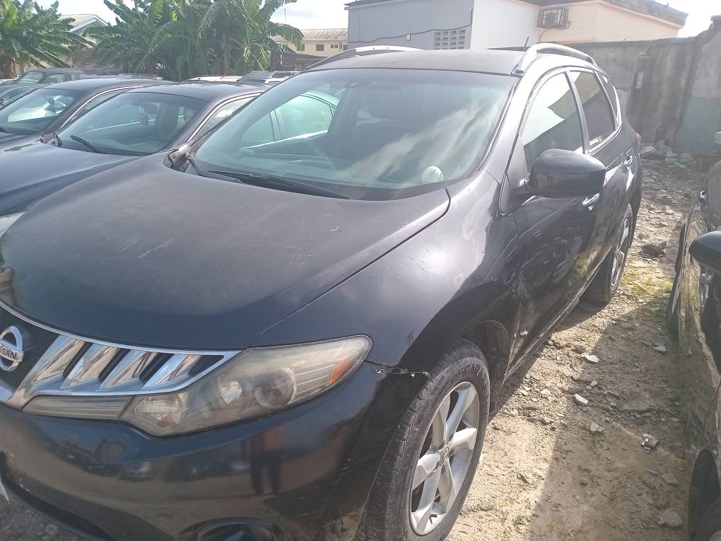 A picture of Nissan murano 2008