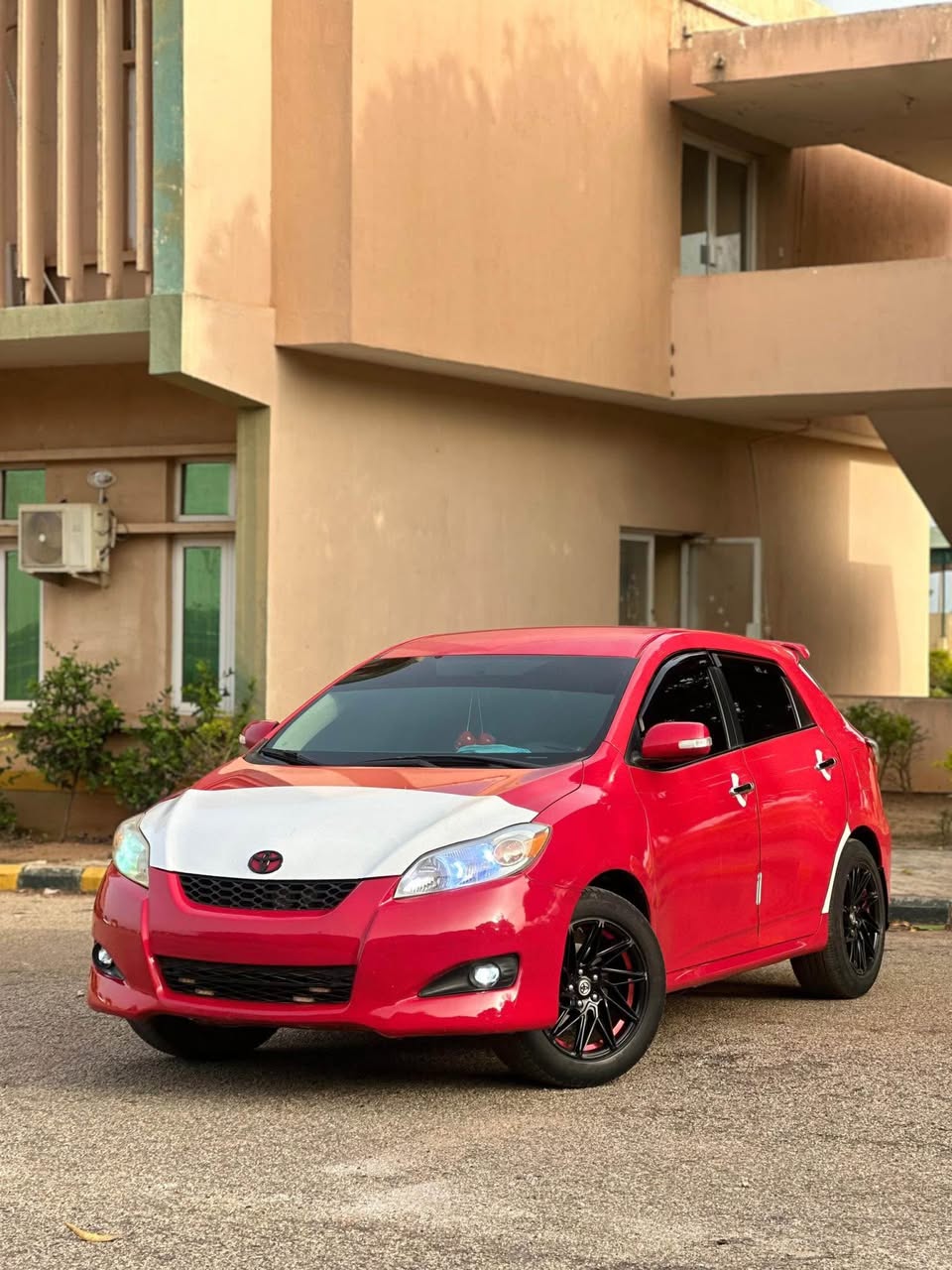 A picture of Belgium standard 2008 Toyota matrix XR with duty in excellent