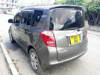 A picture of TOYOTA Ractis