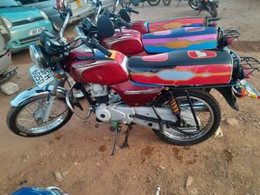 A picture of Quick sale 3 5m Call WhatsApp 0750332168 0788981232