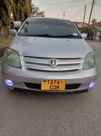 A picture of TOYOTA I ST on sale YEARS 2004 Odo meter 1005