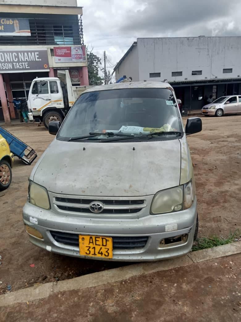 used toyota noah