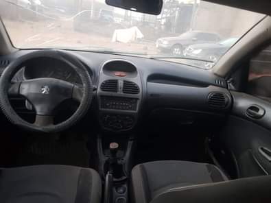 A picture of 206 Manual drive Buy and drive 900k Kaduna 07039409353