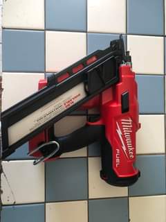 milwaukee m18