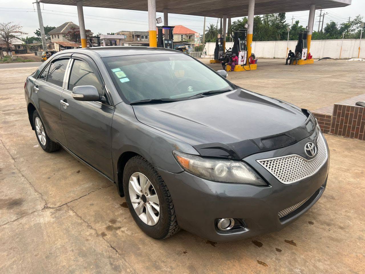 A picture of Toyota Camry 08