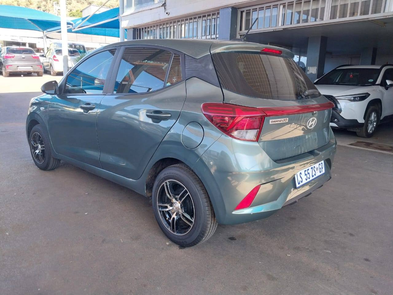 A picture of Hyundai i10 1.0 grand