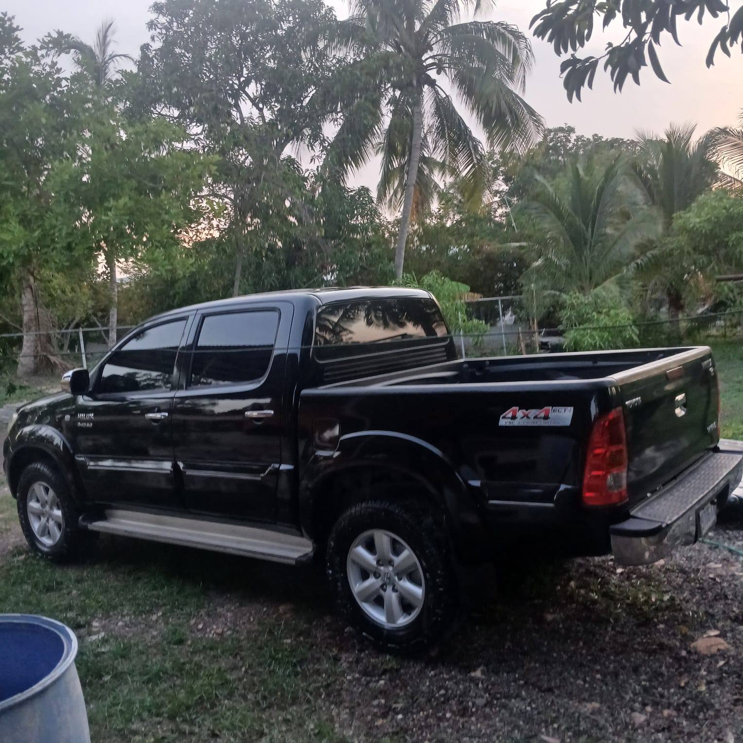used toyota hilux
