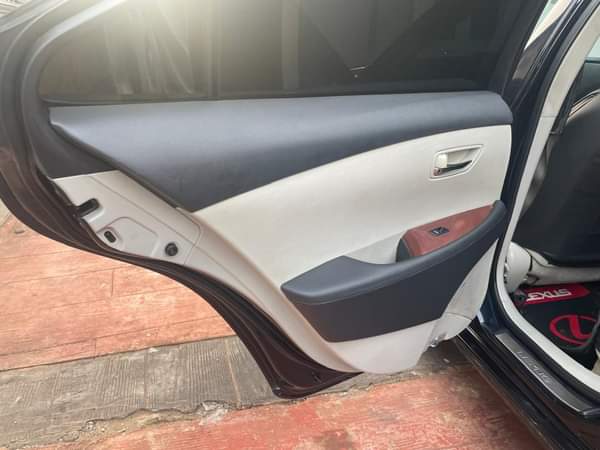A picture of Extremely Clean And Sound Lexus Es350 2008 Model Registered Excellent