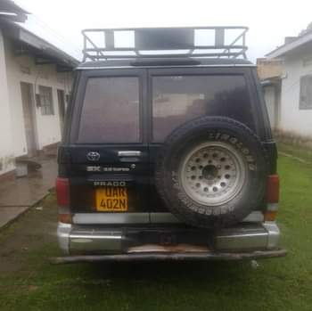 A picture of Land cruiser Prado SX