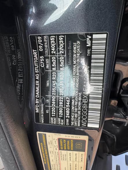 A picture of MERCEDES BENZ GLK350 2010 MODEL