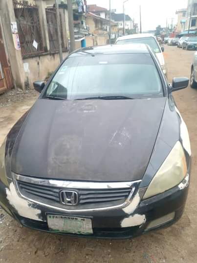 A picture of Honda Accord 2003 Engine gear AC Price 2.2m negotiable Location