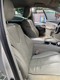 A picture of Toyota venza 2011